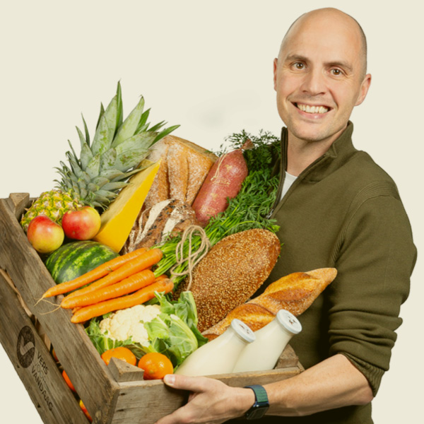 JOEP GOMMANS   Joep groeide op tussen de geur van versgebakken brood en het geluid van draaiende bakkersovens. Al van kinds af aan zag ik hoeveel voedsel er wordt weggegooid.